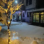 Rhodopes Legends Guest house Vrata