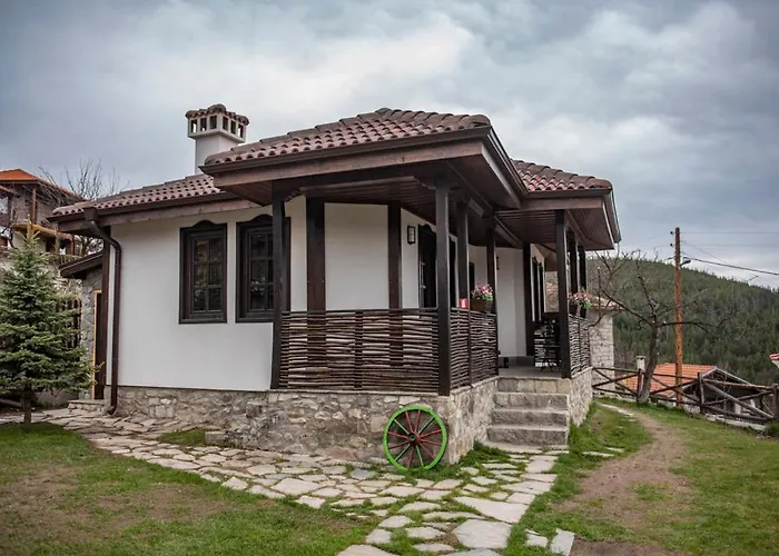 Rhodopes Legends Guest house 2*